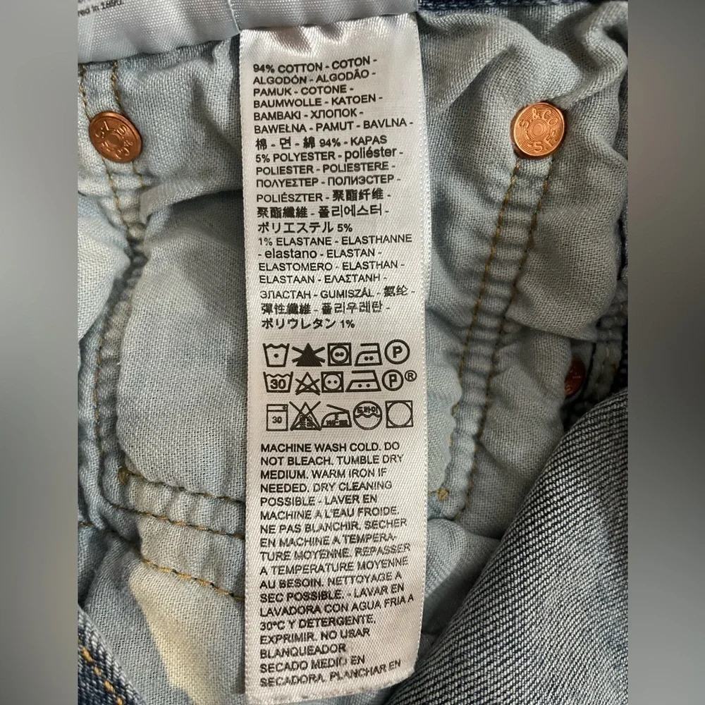 Levi’s Men’s Medium Wash Button Fly Denim Jeans Size W34 L32 EUC